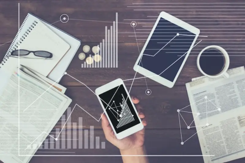 Market Research vs Technical Analysis: App Feasibility