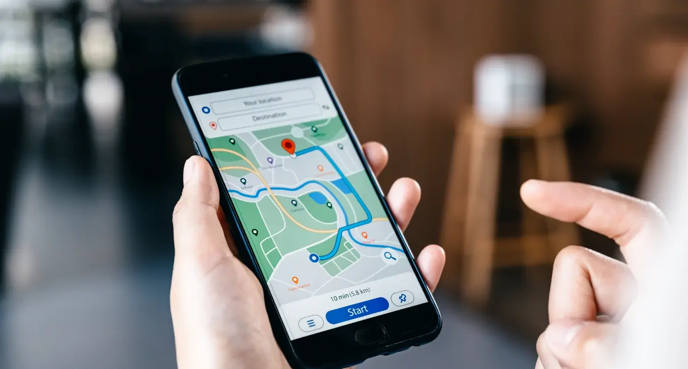 What's the Best Way to Handle Offline Maps in Mobile Apps?